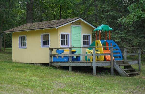 Children Playhouse, Children Activities, Family Resort Park Rapids, MN